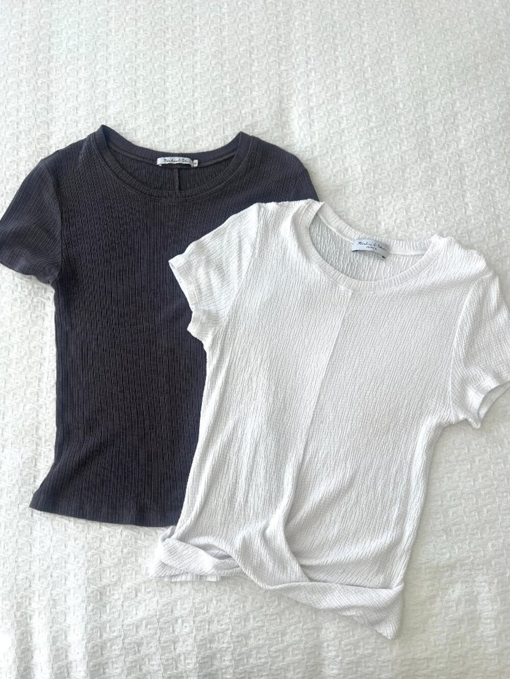 2 Michael Stars T-Shirts - Dark Gray & White - Size Small & OS